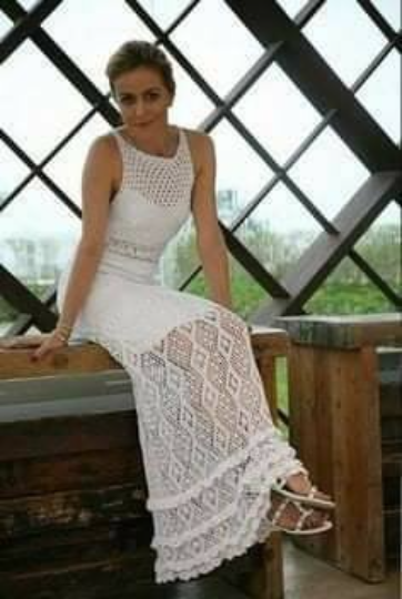 Handmade Sleeveless Wedding/Engagement Dress