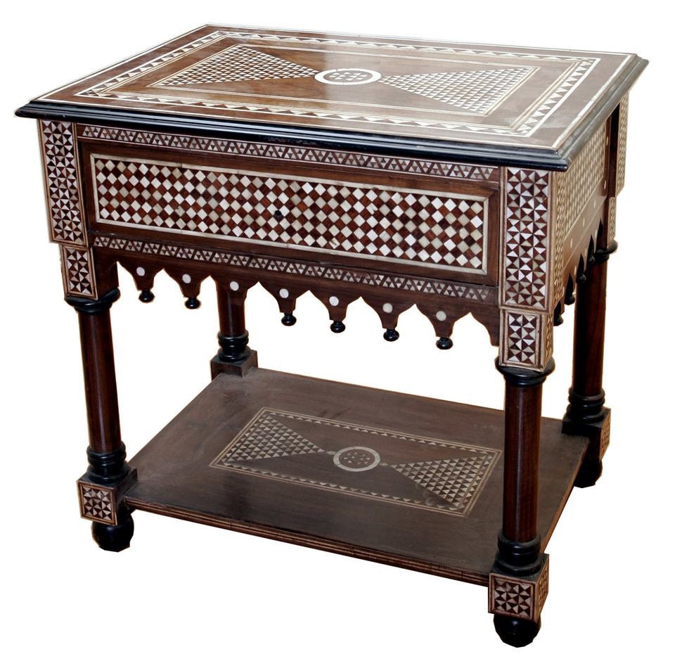 Console ornamented with Mother Of Pearl Inlay