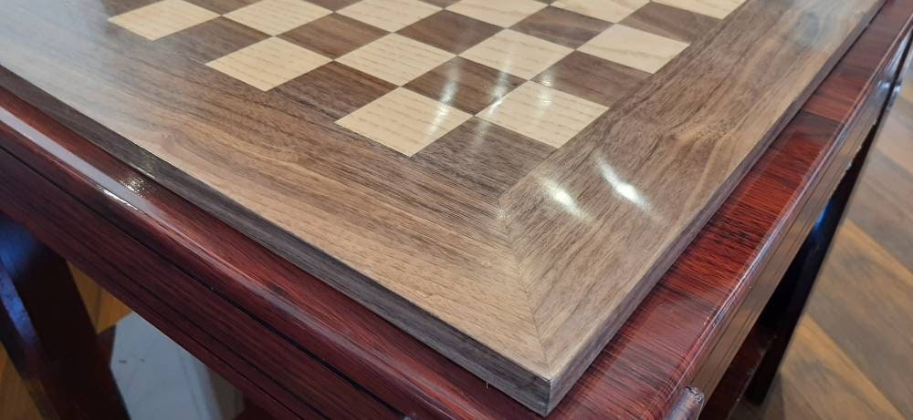Deluxe Walnut/Mahogany Chessboard. Christmas Gift